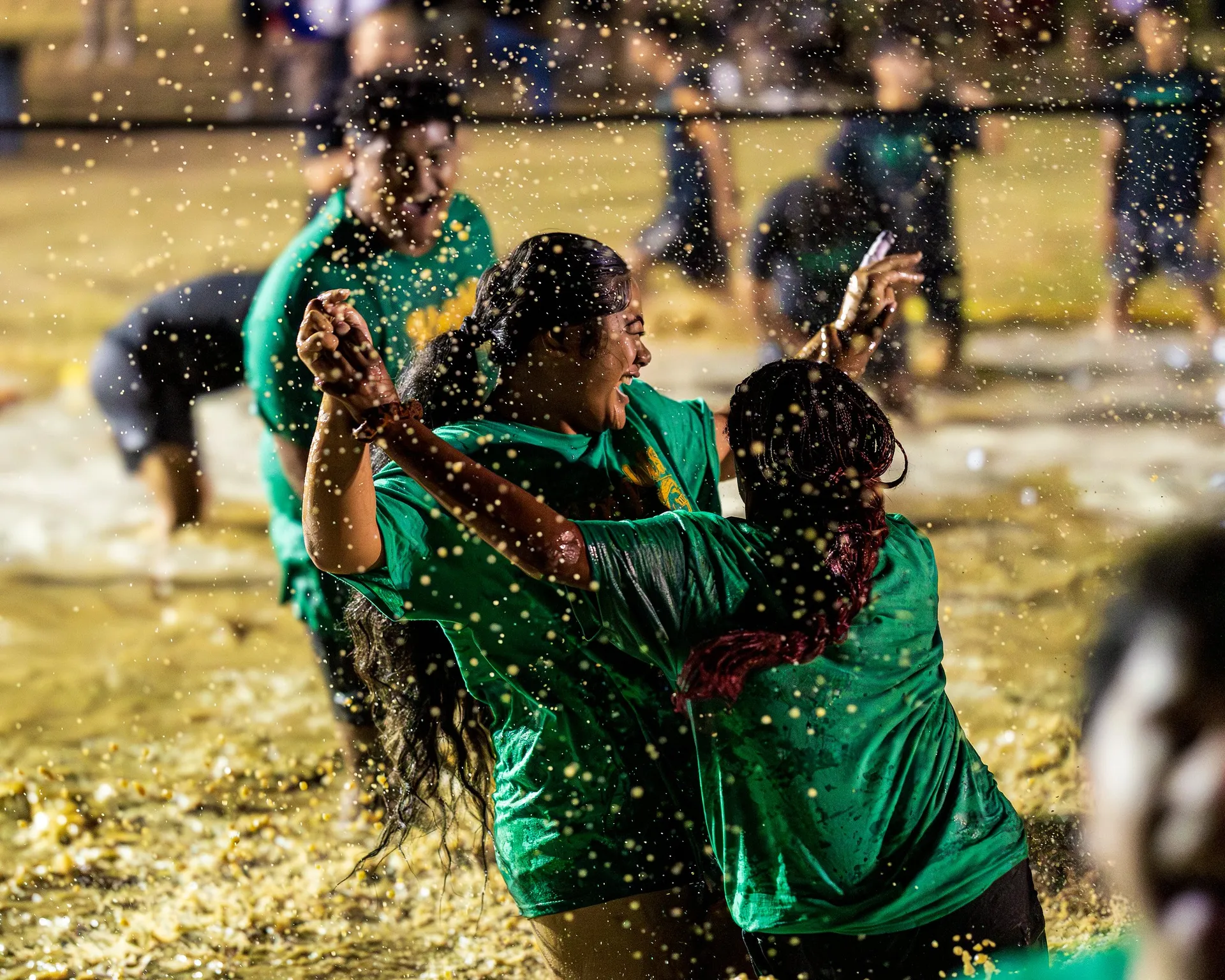 green team colliding