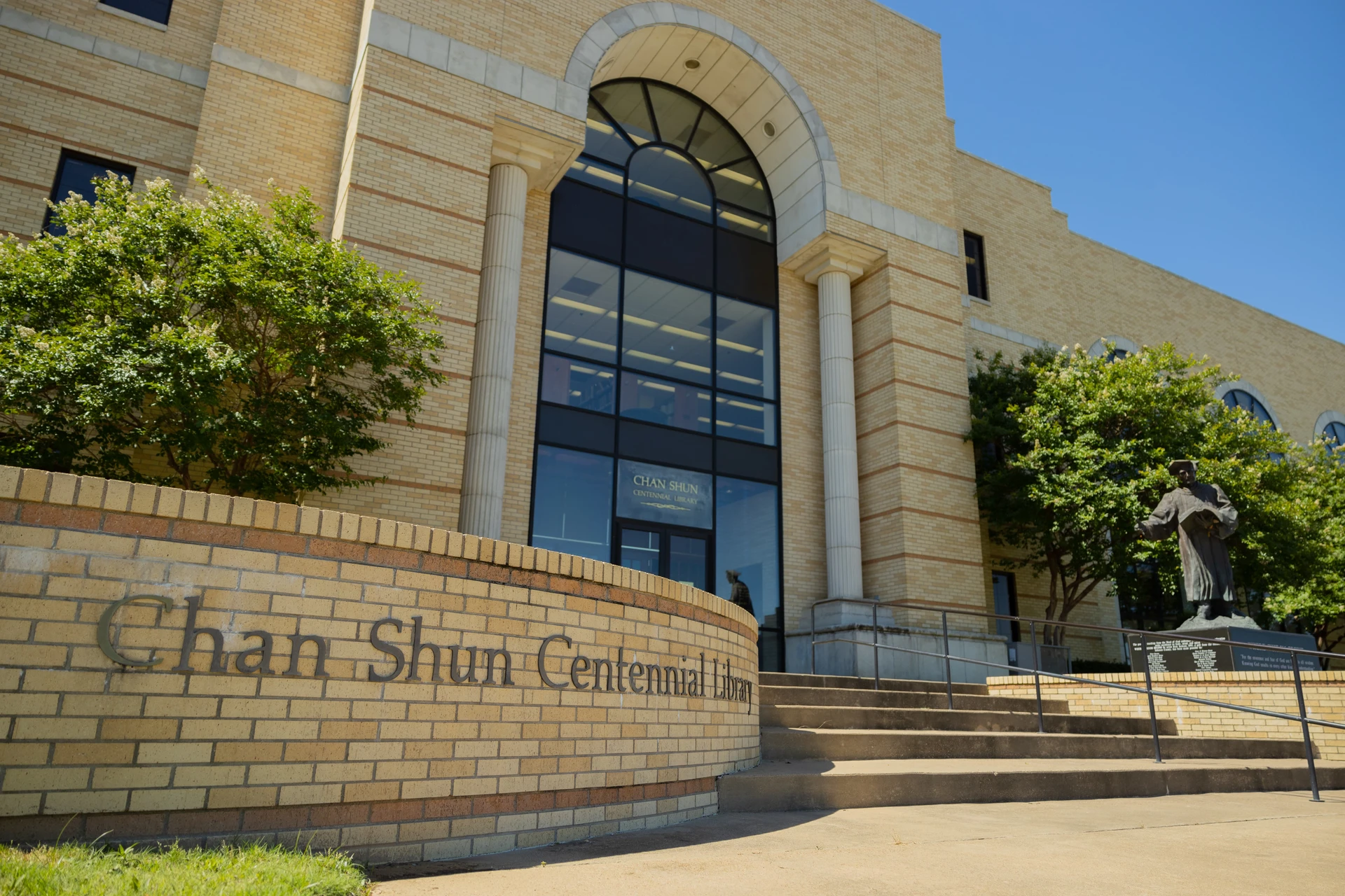 Chan Shun Centennial Library