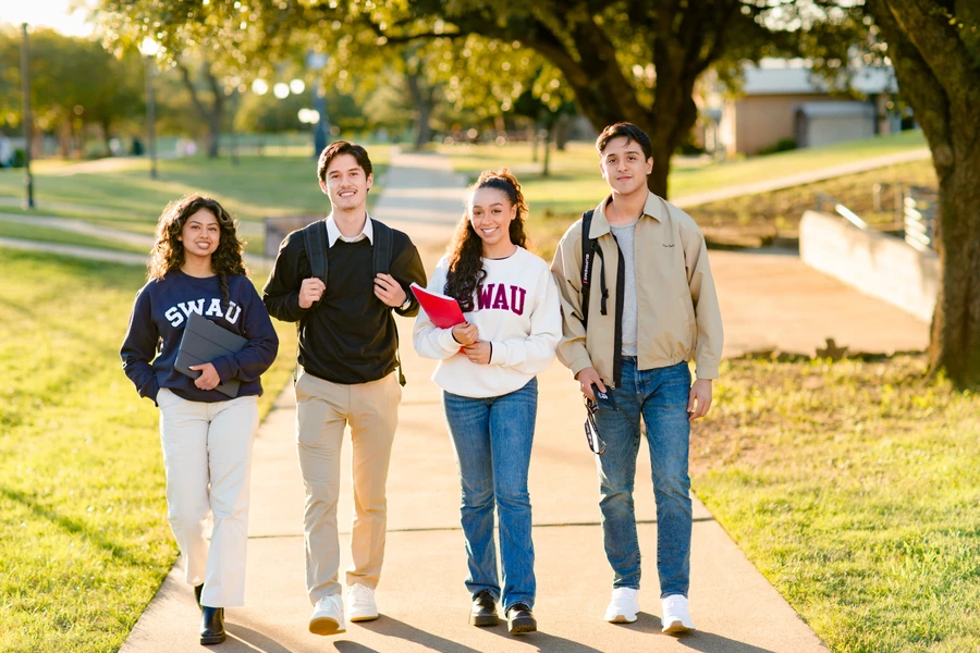 SWAU Students Walking on campus